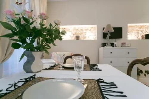 Quartier Latin Apartments - photo 6