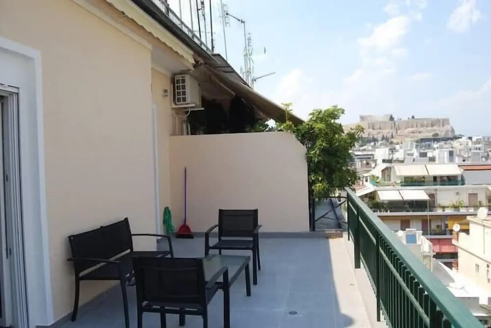GTD33702 - Feel the Acropolis Apt - photo 5