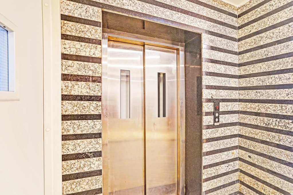 Oyo Key Rooms Tilak Nagar - photo 34