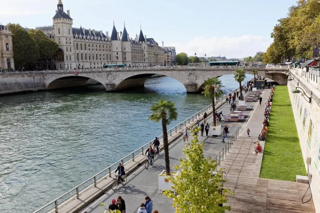 50m2 Rue Rambuteau/Pompidou/Marais/Hotel de Ville - photo 8