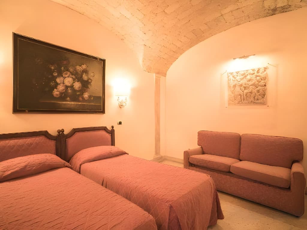 Hotel Donatello - photo 21