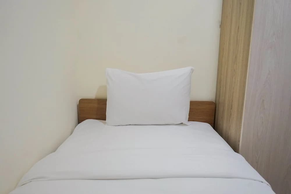 Wonderful 2BR Menteng Park Apartment with Private Lift - photo 4