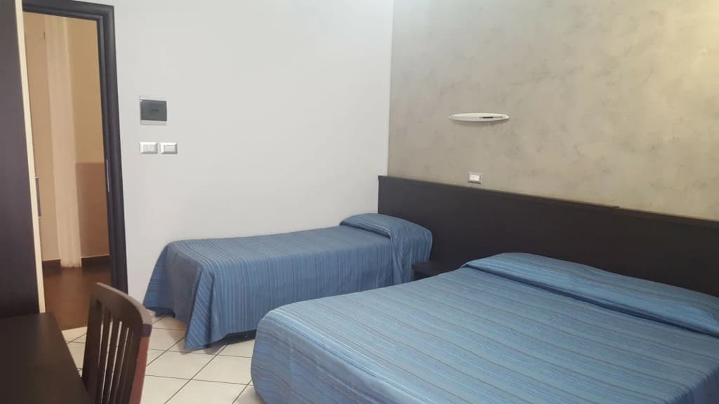 Clarin Hotel - photo 5
