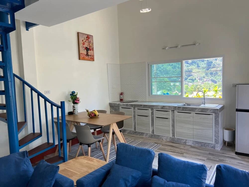Charming New Italian Style 1st Floor Maisonnette - photo 3