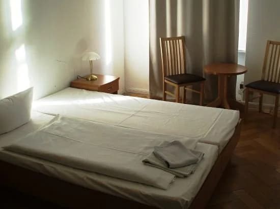 Hotel Pension Messe - photo 27