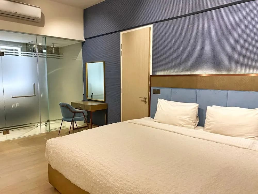 Inviting 1 Bed Apartment in Kuala Lumpur - photo 5