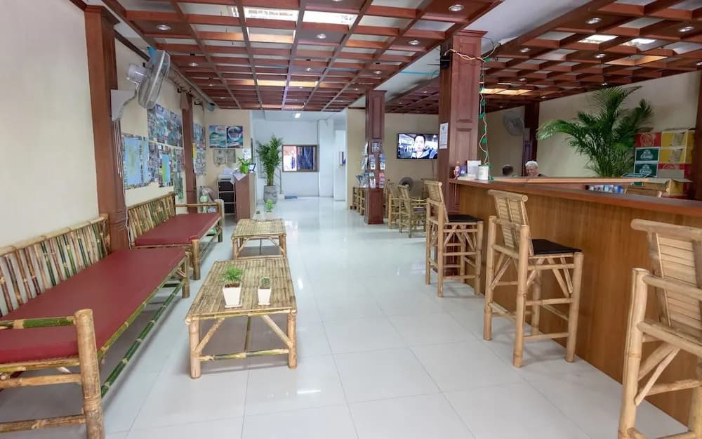 P & T Hostel - photo 22