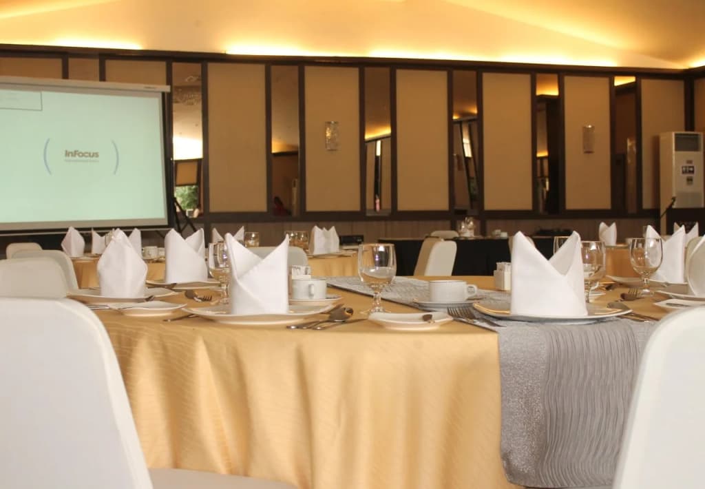 T Hotel Jakarta - photo 6