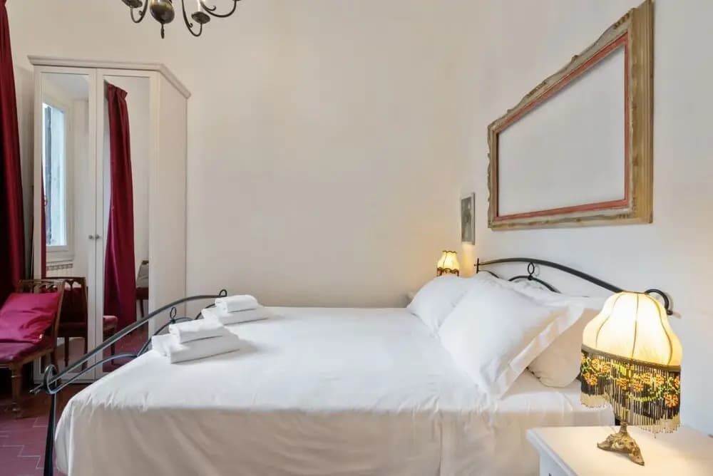Ponte Vecchio Cozy Flat - photo 6