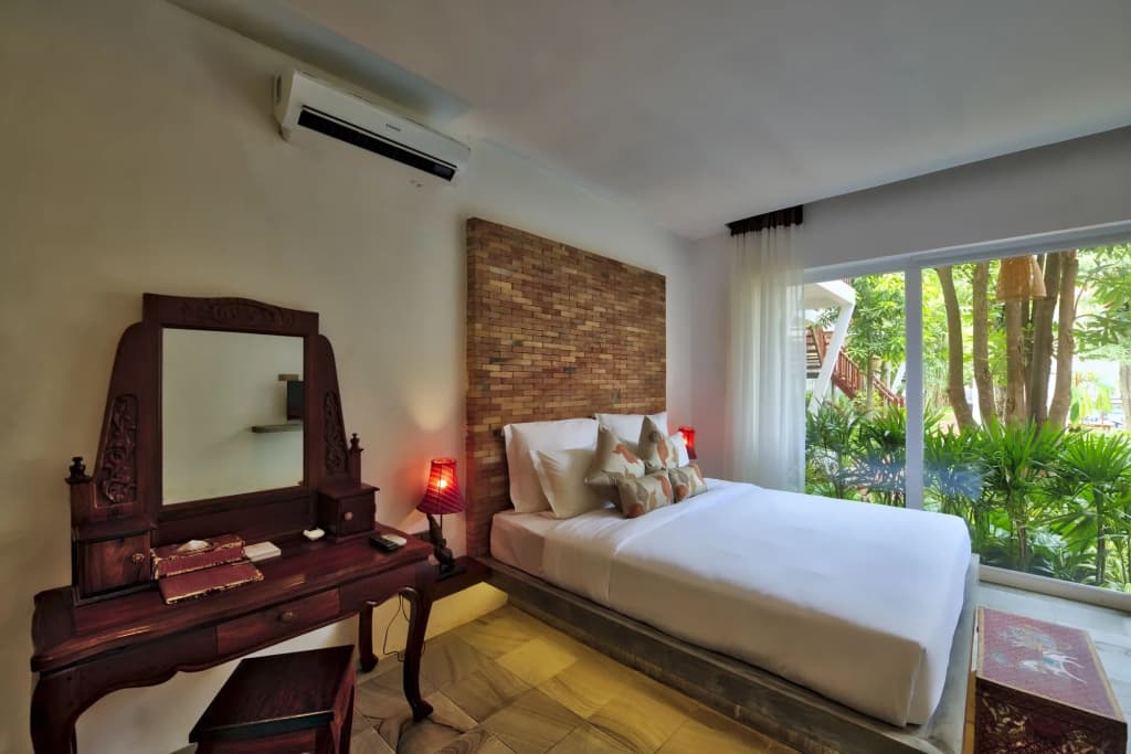 Mane Village Suites - photo 2