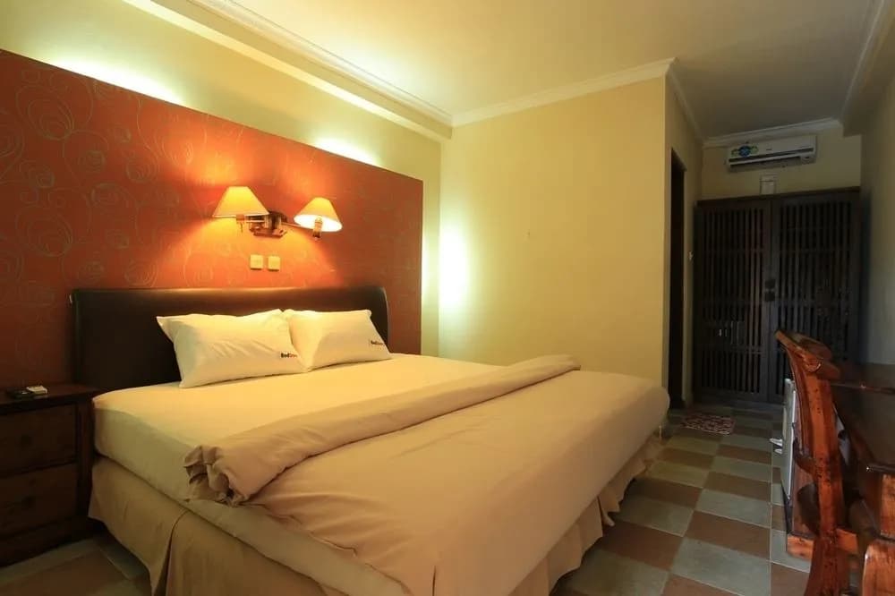 RedDoorz near Discovery Mall Kuta - photo 3