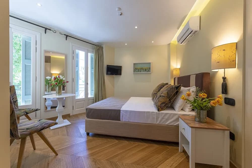 Ipelhome Plaka Boutique Apartments - photo 18