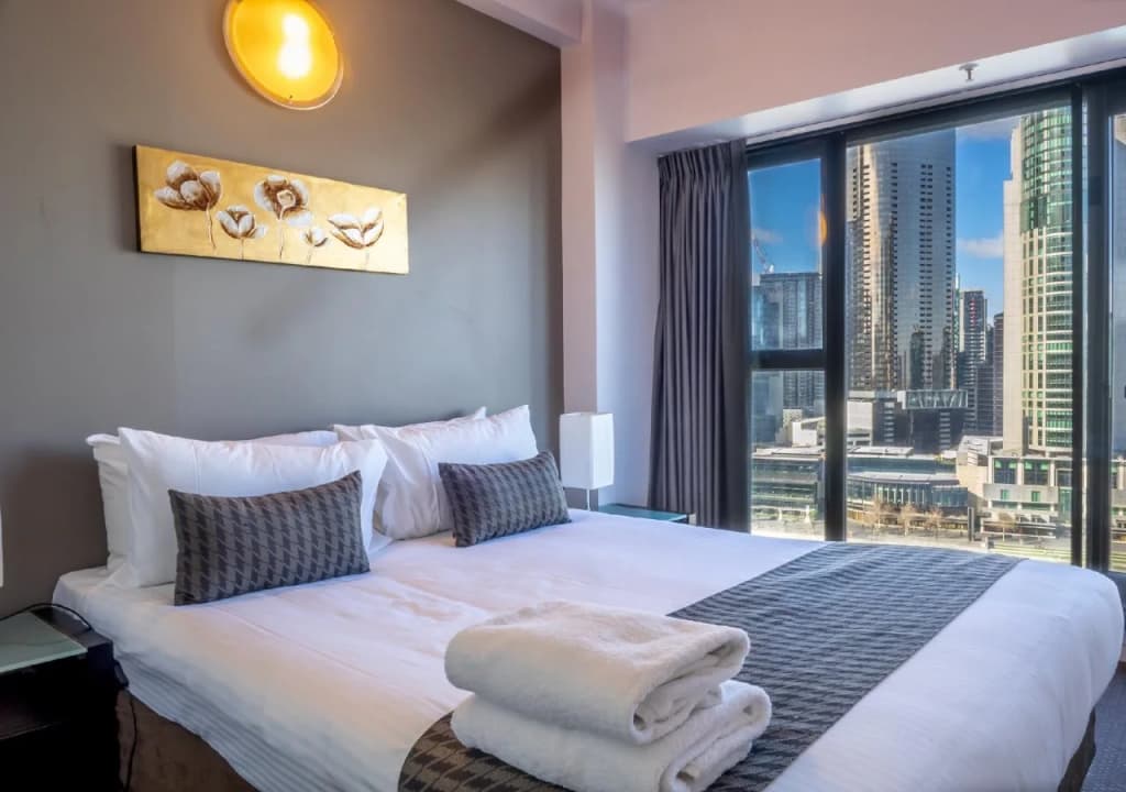 Riverside Apartments Melbourne - photo 2