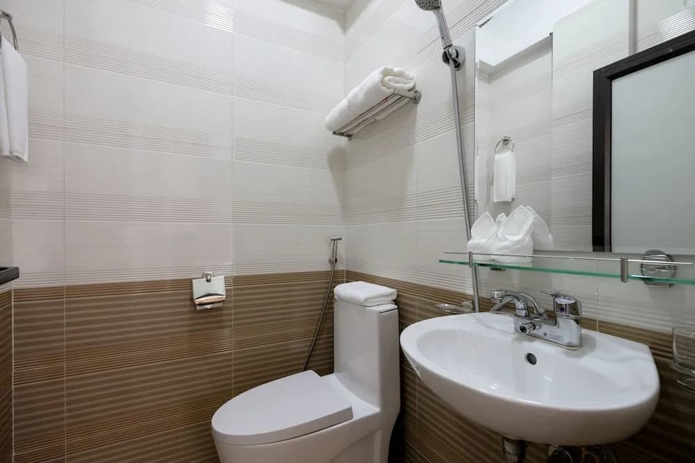 Patel Hotel Hanoi - photo 9