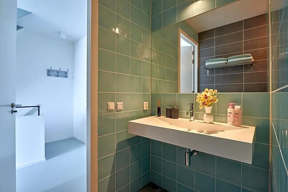 Lake View Apartment Amsterdam - photo 10