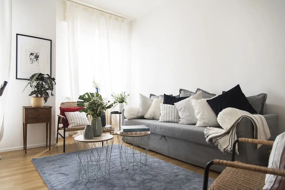 Sweet Flat near Metro Stop - photo 25