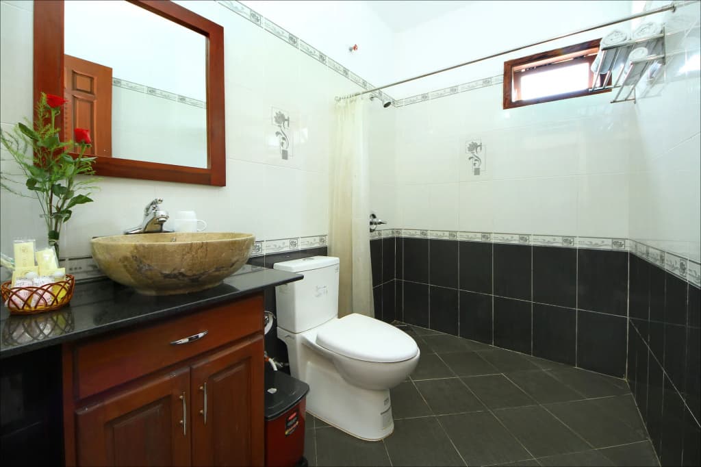 Golden River Hotel - photo 10