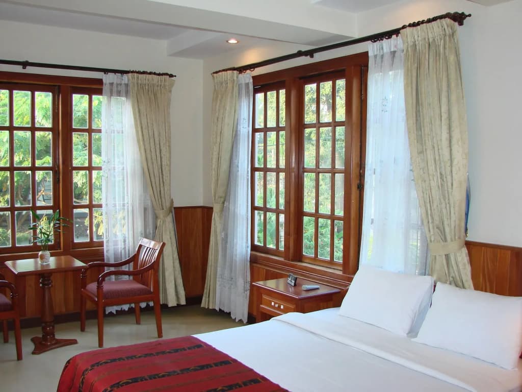 City River Hotel - photo 7