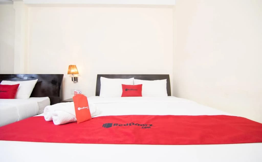 Honey House Hotel - photo 7