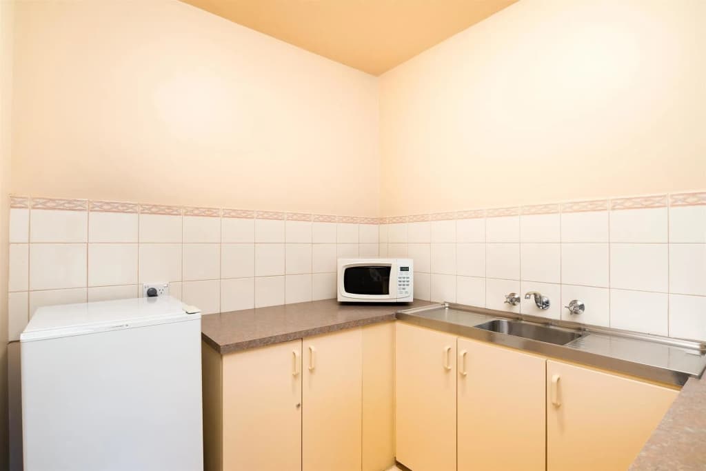 Fawkner Executive Suites & Serviced Apartments - photo 17