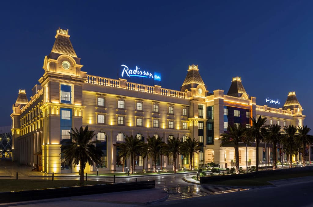 Radisson Blu Hotel, Ajman - main photo