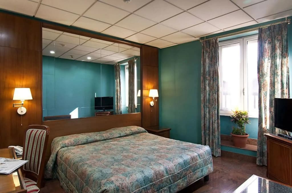 Hotel Madison - photo 5