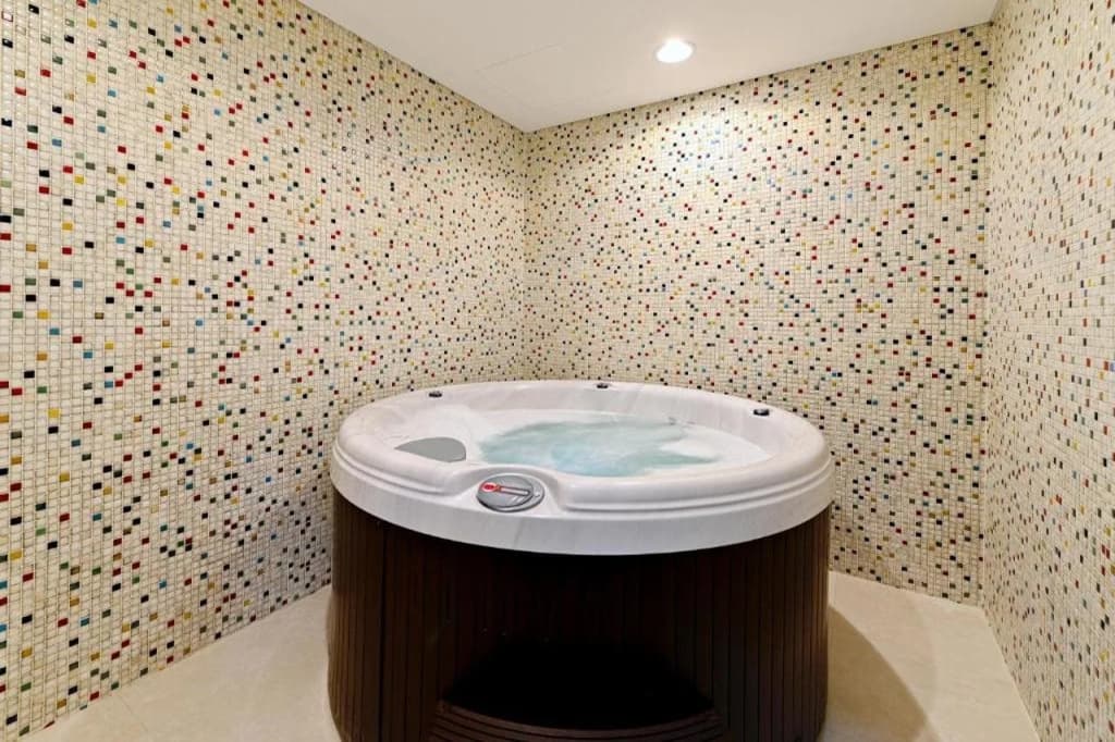 TIME Moonstone Hotel Apartments - photo 11