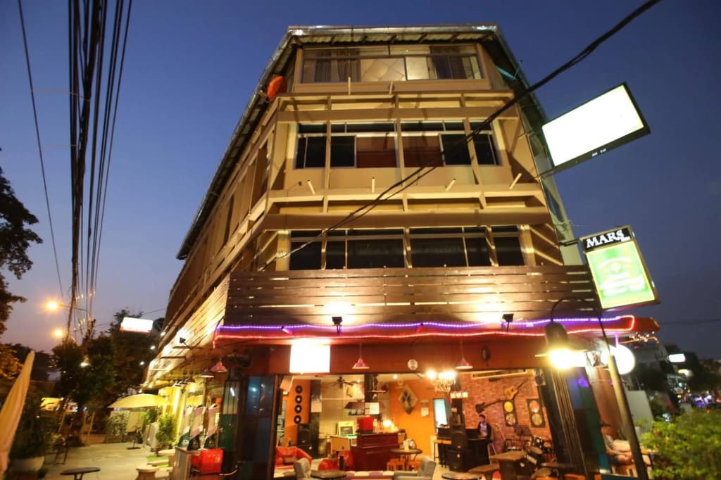 At smile house - photo 21