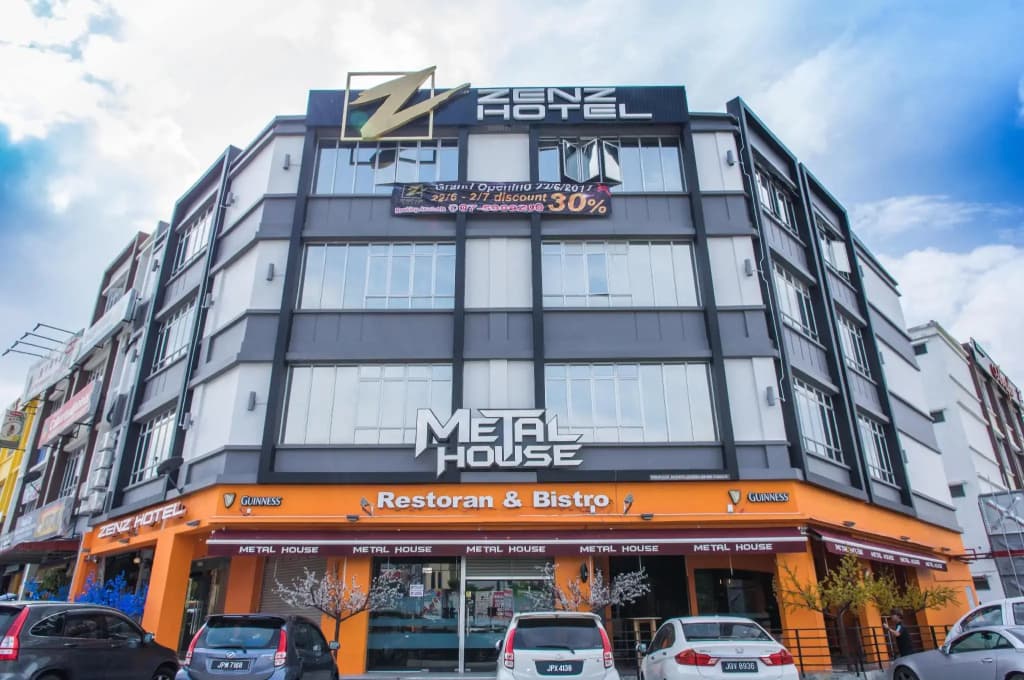 Zenz Hotel - photo 24