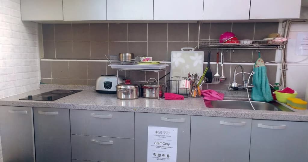 Red Panda Hotel - photo 19