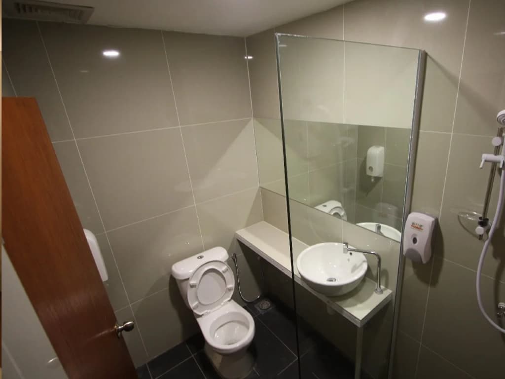 Place2Stay Business Hotel - Waterfront - photo 11