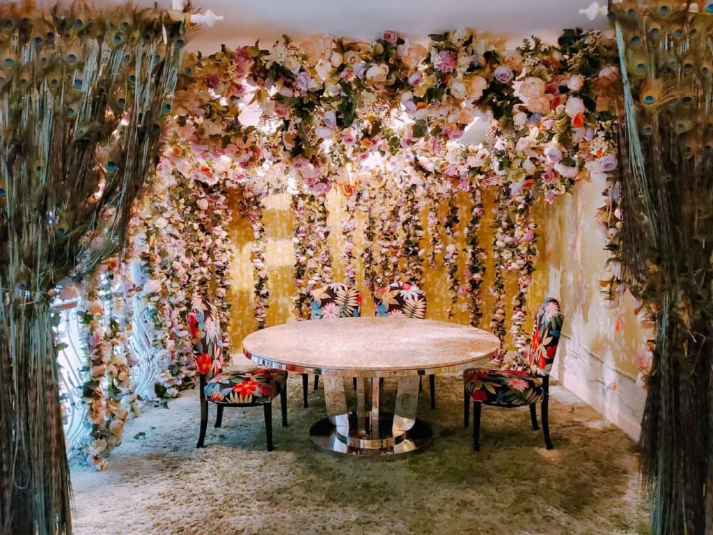 The Luxe Manor - photo 27