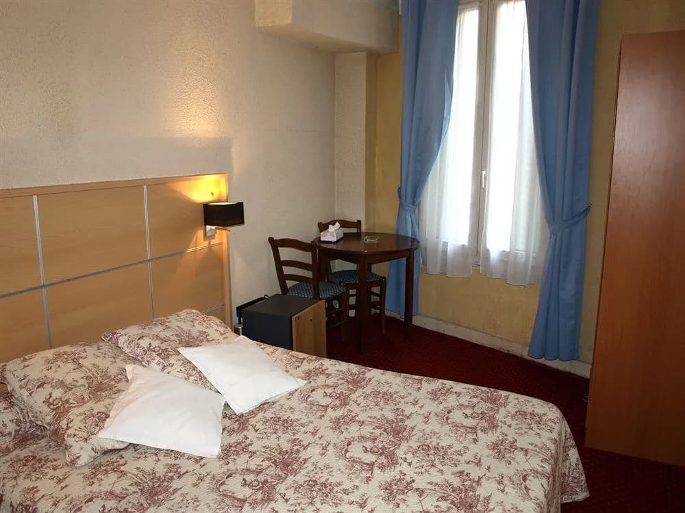 Marys Hotel - photo 6