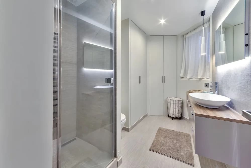 Splendid 3 bdrs Flat in a Prime Location of Paris - photo 7
