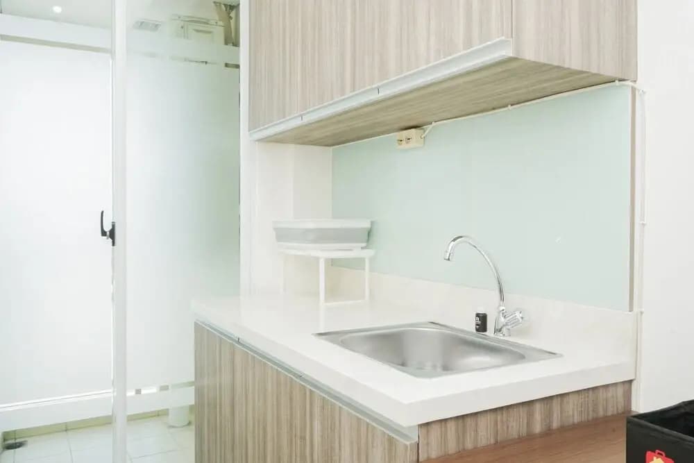 Comfortable 1BR Apartment at Vittoria Residence - photo 6