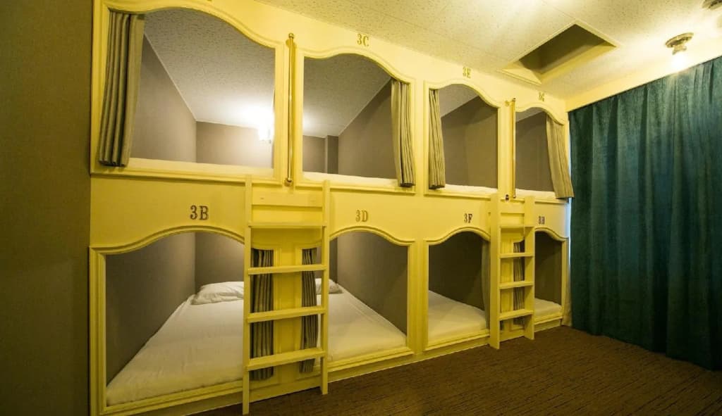 The Wardrobe Hostel Roppongi - photo 31