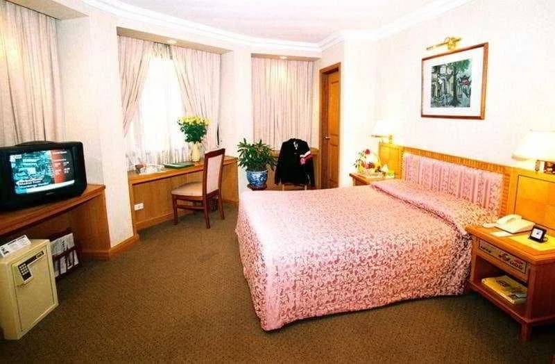 Galaxy Hotel - photo 6
