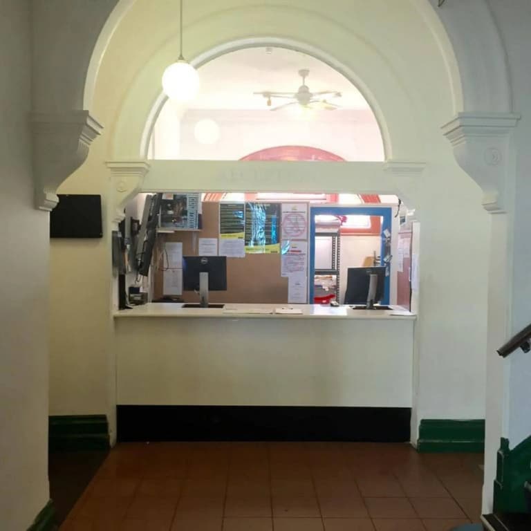 The Pacific House Hostel - photo 2