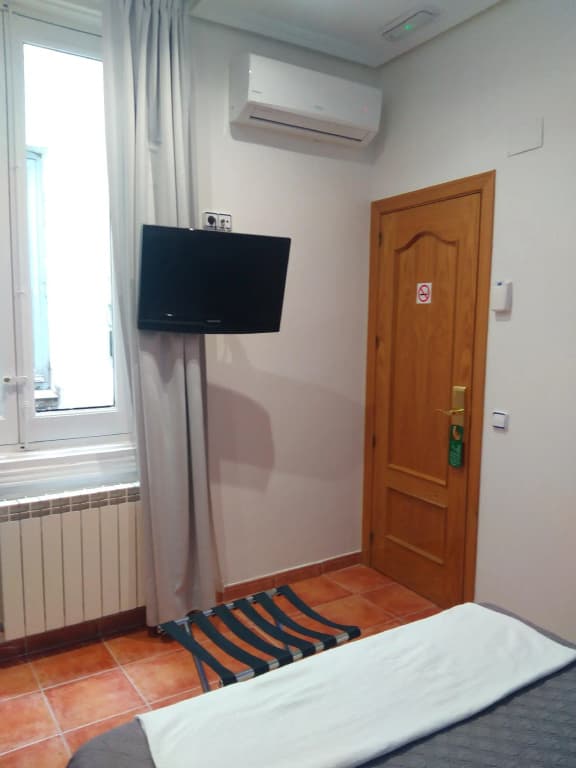 Hostal Las Fuentes - Adults Only - photo 31
