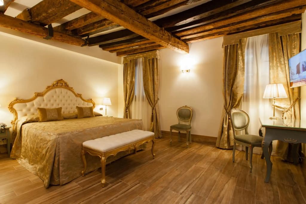 Hotel Al Ponte Mocenigo - photo 21