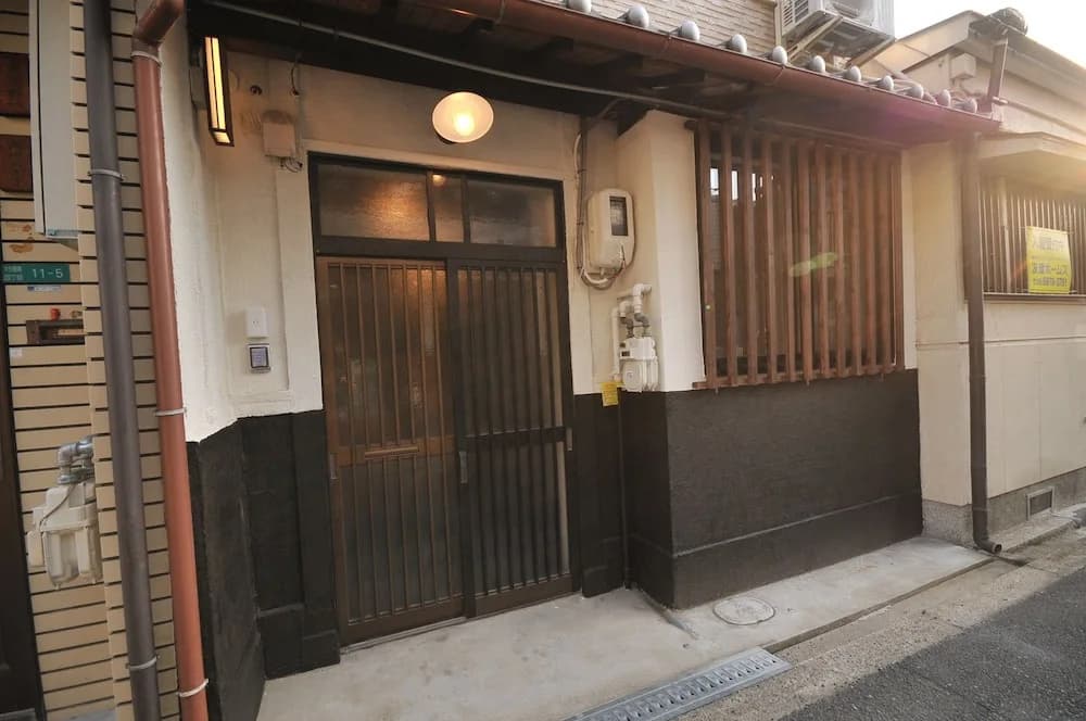 Condominium House in Osaka Shin-Fukae - photo 1