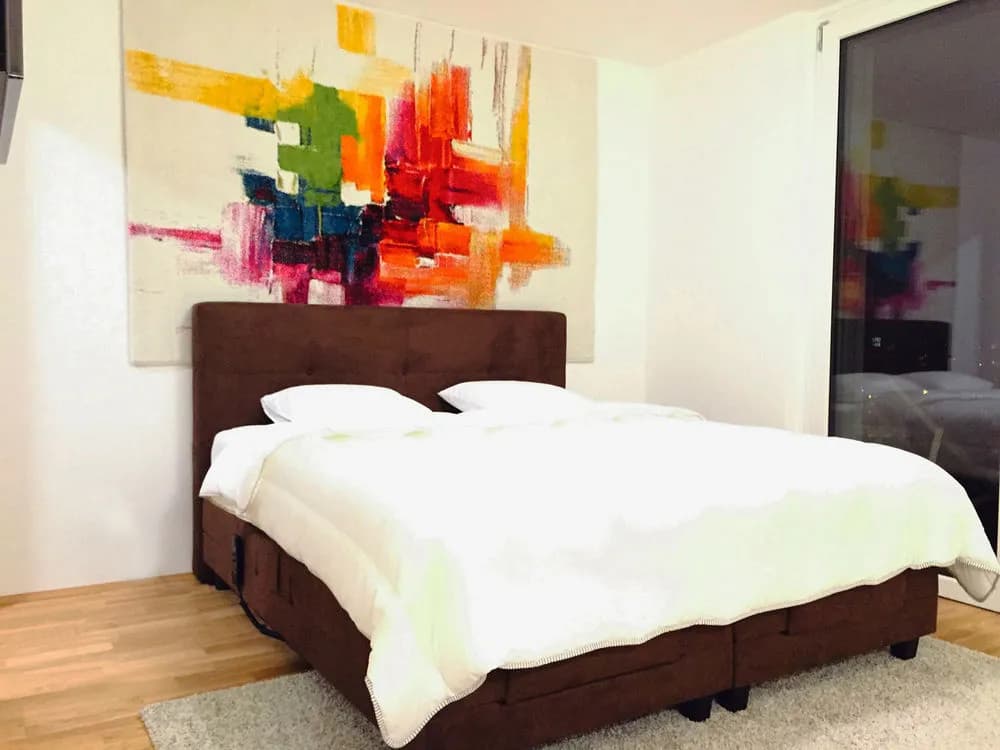 SKY9 Penthouse Apartments - photo 4