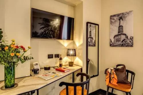 Fourheads Private Suites - photo 5