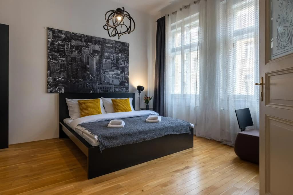 Lesser Town Apartment Melnicka by easyBNB - photo 5