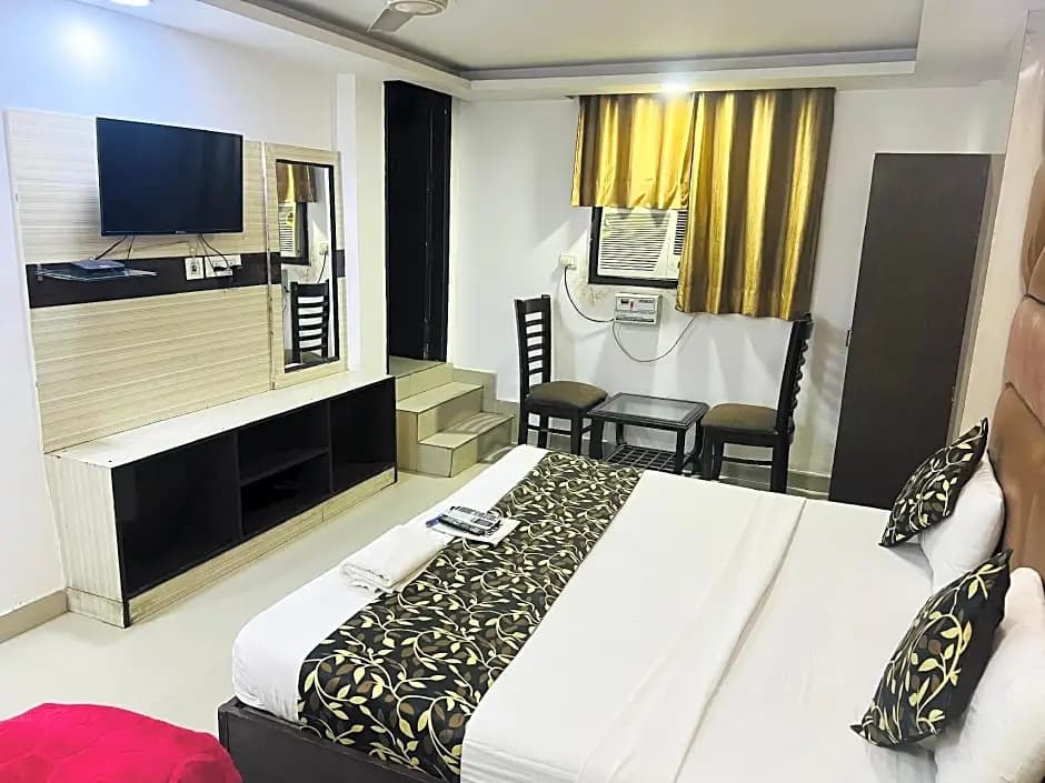 Hotel Krone Plaza - photo 6