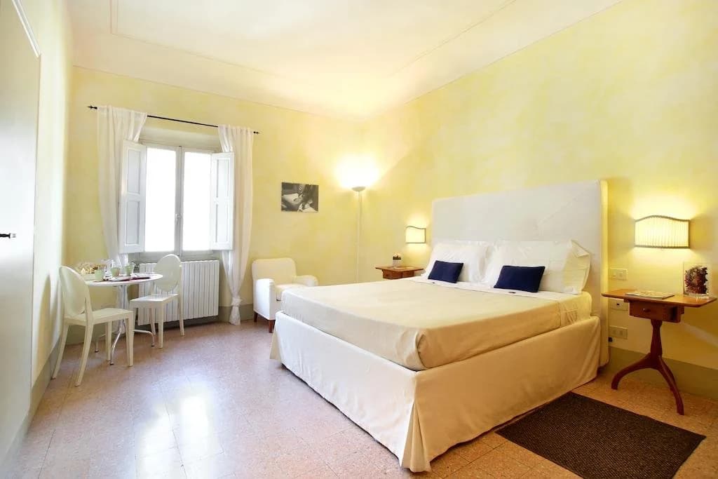 Michelangelo Guest House - photo 4