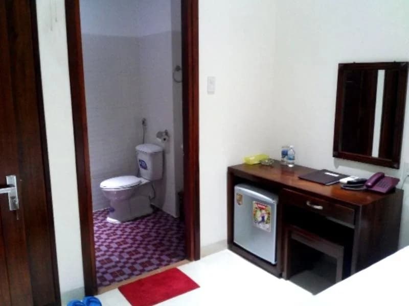 Long Chau Hotel - photo 7