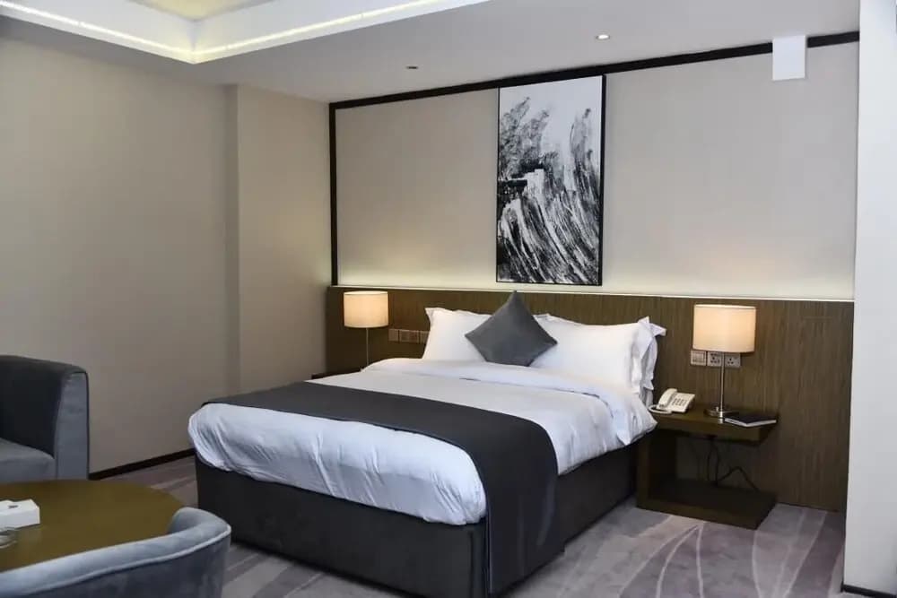 The Airport Hotel - photo 5