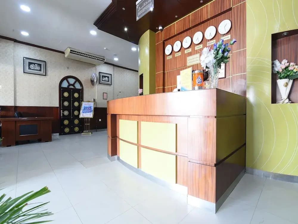 OYO 274 California Suites - photo 2