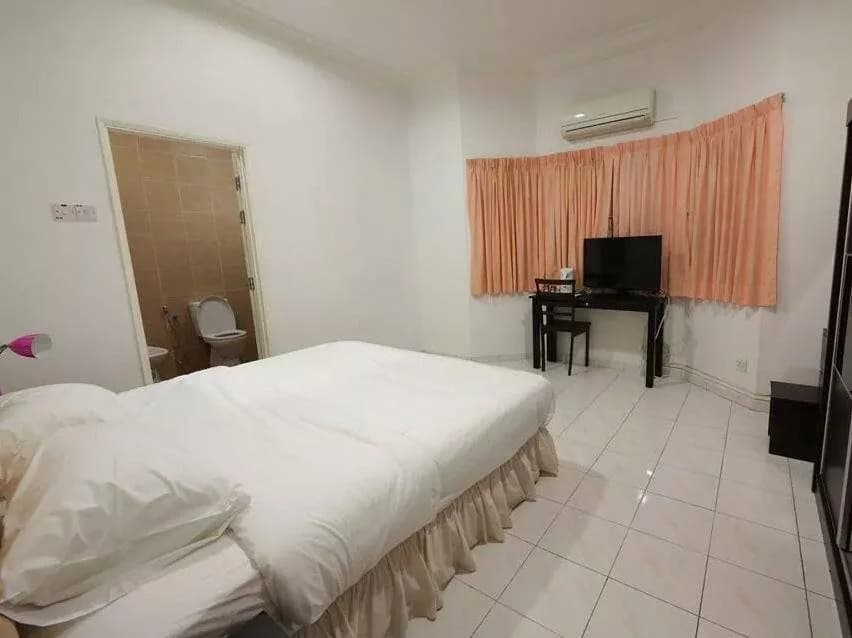Hanson Holiday Bungalow - photo 4